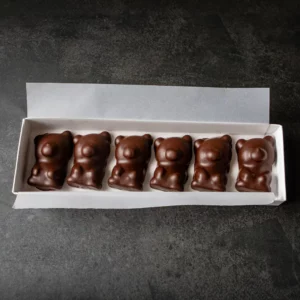 Oursons à la guimauve vanille, enrobé de Chocolat Noir 70%
